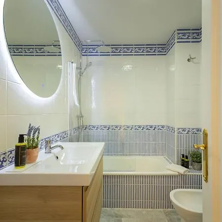 Triana Deluxe By Valcambre Seville
