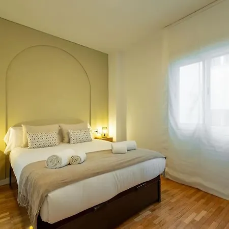 Triana Deluxe By Valcambre Apartment