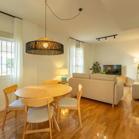 Triana Deluxe By Valcambre Apartment *